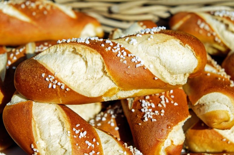 vente-LANTOSQUE-min_dish-food-baking-dessert-bread-bakery-595291-pxhere.com